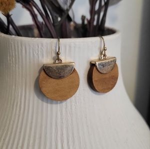 Women Retro Semi-Circle Wood and Gold Drop Earrings Geometric Shape